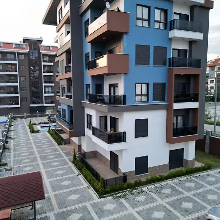 Kestel Kiralik Esyali Havuzlu Denize Yakin Apartmán